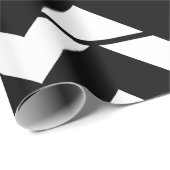 Papier Cadeau Motif noir et blanc Chevron moderne (Coin rond)