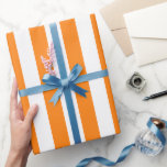 Papier Cadeau Motif rayé élégant orange vif et blanc<br><div class="desc">Papier d'emballage à rayures orange vif simple - parfait pour les mariages,  les enterrements de vie de jeune fille et les anniversaires.</div>