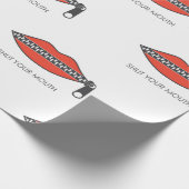 Papier Cadeau Motif sans couture avec bouche de femme avec ferme (Coin)