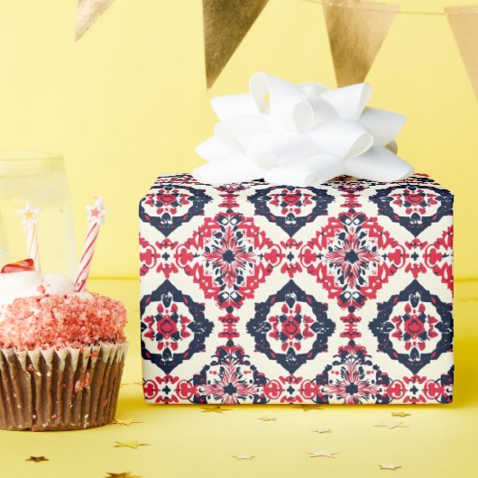 Papier Cadeau Motif slave blanc rouge (Fête d'anniversaire)