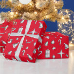 Papier Cadeau Motif traditionnel Red Christmas Kids<br><div class="desc">Papier d'emballage rouge avec un motif noir et blanc illustré avec des éléments de Noël. Illustré et dessiné par Patricia Alvarez.</div>