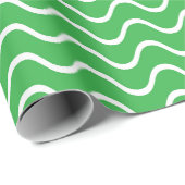 Papier Cadeau Motif Vert Tranquille : Lignes Ondulées Blanches (Coin rond)