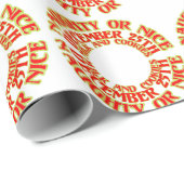Papier Cadeau Naughty rouge ou Nice 25 décembre (Coin rond)