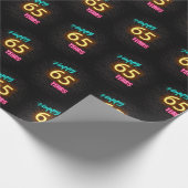 Papier Cadeau Neon Sign on Brick pour 65e anniversaire (Coin)