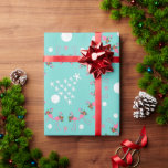 Papier Cadeau Noël par le Flamant rose de la côte dans les coqui<br><div class="desc">Papier d'emballage de Noël côtier sur un rouleau. L'enveloppement cadeau de qualité et robuste a un design unique avec des flamants roses, des dollars de sable et des étoiles de mer imprimés sur un arrière - plan vert menthe. Les images des arbres de Noël sont faites d'étoiles de mer blanc...</div>