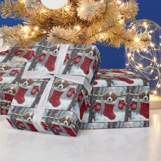 Papier Cadeau Noël St. Bernard Puppy dans une réserve rouge (Vacances)