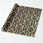 Papier Cadeau Noir Faux Or cristal Damas métallique<br><div class="desc">décoré avec une texture en poudre métallique et avec toujours chic ornement damassé fleeceK</div>