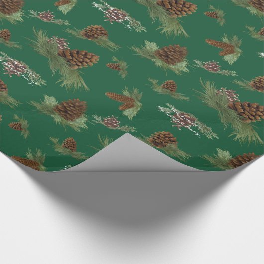 Papier Cadeau Nom de famille classique Script de cône de pin de  (Coin)