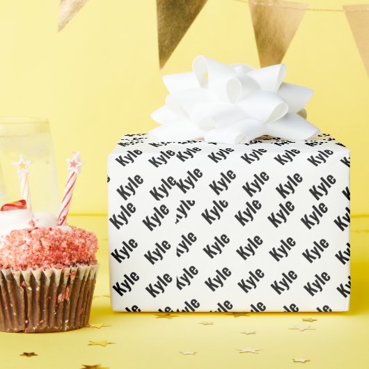 Papier Cadeau Nom de Kyle Mens, (Fête d'anniversaire)