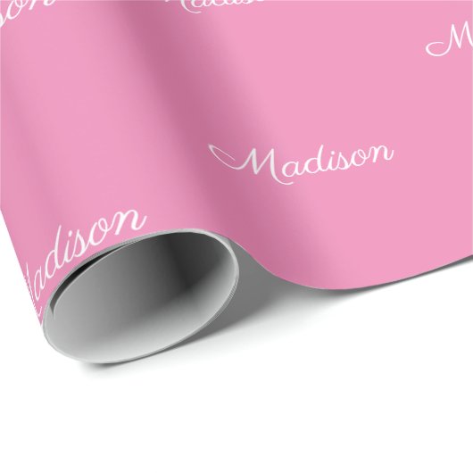 Papier Cadeau Nom du script personnalisé Texte rose blanc chic (Coin rond)