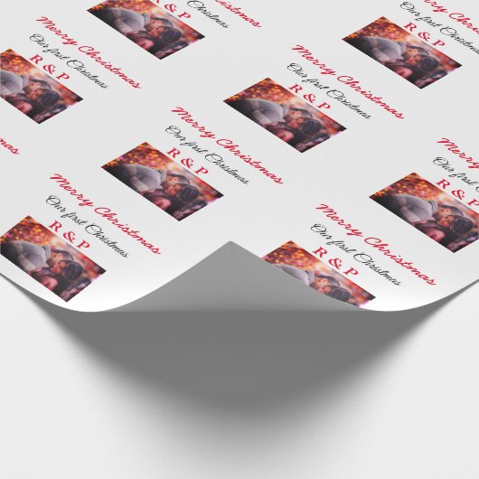 Papier Cadeau Notre premier Noël ajouter nom photo mariage engag (Coin)