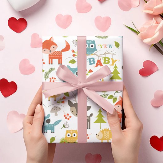 Papier Cadeau Nouvelle Typographie Bébé Avec De Bons Animaux En 