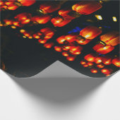PAPIER CADEAU ORANGE PAPER LANTERNS DURING NIGHT TIME (Coin)