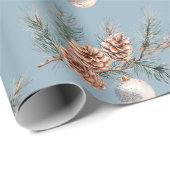 Papier Cadeau Ornements Cônes de Pin Sapin de Noël Bleu (Coin rond)