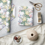 Papier Cadeau Papier à enveloppement Rose Pastel<br><div class="desc">Un Beau Pastel Floral De Roses Rose,  Jaune et Violet Parfait Pour Tout Cadeau Occasionnel</div>