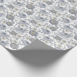 Papier Cadeau Papier mariage<br><div class="desc">Papier enveloppant avec une belle couleur gris vintage imprimé rose. Customisez cet objet ou achetez tel quel. Stock Imprimer freepik.com</div>