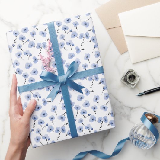 Papier Cadeau Pensées bleues sur fond blanc (Cadeaux)