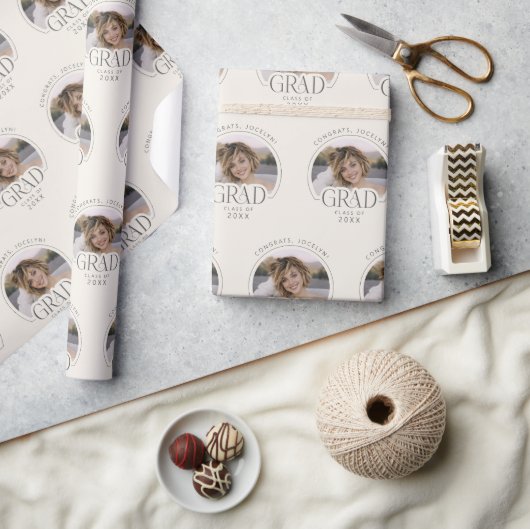Papier Cadeau Personalized Cream Class of 2026 Photo Grad (Artisanat)