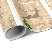 Papier Cadeau Personalized doe Christmas bauble wooden backgroun (Coin rond)