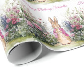 Papier Cadeau Personnaliser Nom Pierre le lapin rose Veste (Coin rond)