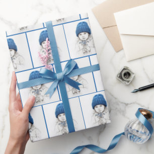 Papier Cadeau Petite Fille Au Chapeau Bleu avec des Fleurs de Ne