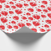Papier Cadeau Pieds bébé et Coeurs en rouge (Coin)