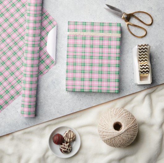 Papier Cadeau Pink et vert preppy Plaid (Artisanat)