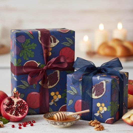 Papier Cadeau Pomegranates, Figs and Honey Bees Navy Blue