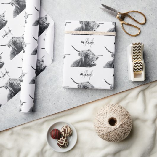 Papier Cadeau Portrait de vache Highland premier monogramme noir (Artisanat)