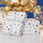 Papier Cadeau Purple Flowers and Foliage Pattern<br><div class="desc">This beautiful and elegant wrapping paper is versatile and can be used for giving gifts or art and craft projects. It is ideal for any occasion such as birthdays,  weddings,  bridal showers,  baby showers,  anniversaries or general gifts. The design features watercolor purple flowers and foliage.</div>