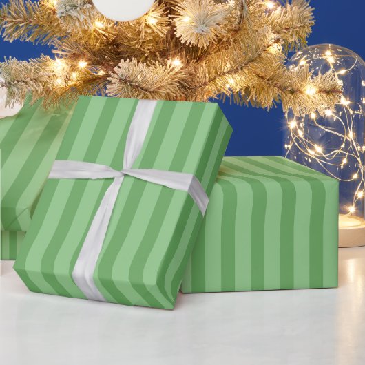 Papier Cadeau Rayures De Sage Clair Et Sombre (Vacances)
