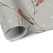 Papier Cadeau Red Cardinal Perched on a Tree Branch Wrapping Pap (Coin rond)