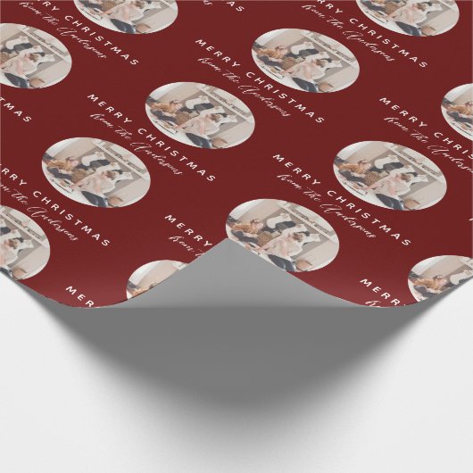 Papier Cadeau Red Script Joyeux Noël Nom de famille Photo (Coin)