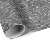 Papier Cadeau Réflexions Légères Sur L'Eau : Noir & Blanc (Coin rond)