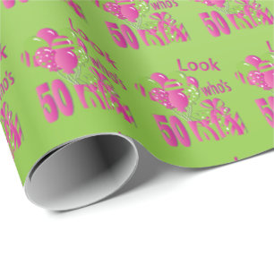 Papier Cadeau Regardez qui est 50 dans vert et rose -