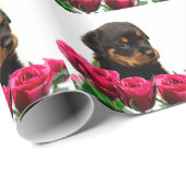 Papier Cadeau Rose Valentin Rottweiler Puppy (Coin rond)