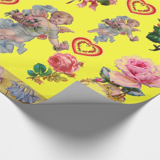 PAPIER CADEAU ROSES, FLEURS, PÈRES, ANGES ET COEURS EN JAUNE (Coin)