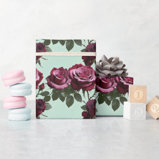Papier Cadeau Roses Riches Violettes Et Rouges Profonds Sur Un F