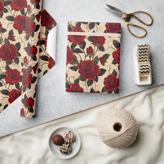 Papier Cadeau Roses rouges et dorées (Artisanat)