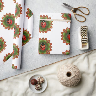 Papier Cadeau Rouge coccinelle sur pétales rouges et verts sur b