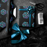 Papier Cadeau RPG Crit AF | Holo Retro PnP Tabletop Dice Gamer<br><div class="desc">CRIT, AF ! C'est le jeu sur alors choisissez votre initiative d'arme et de rouleau avec nouveauté geek chic papier d'emballage gamer sont également idéal pour éphémère do-it-yourself découpage de meubles, ou des projets de décoration maison do-it-self projets. Parfait pour n'importe quelle vieille tablette de l'école RPG stylo/crayon et papier...</div>