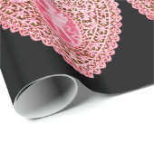 PAPIER CADEAU SAINT VALENTIN CŒURS EN DENTELLE ROSE CUPIDON (Coin rond)