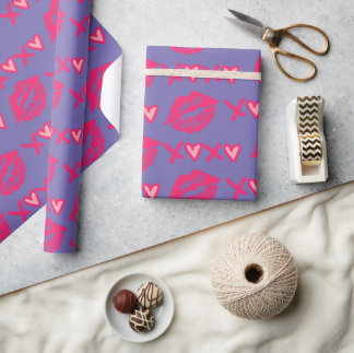 Papier Cadeau Saint Valentin XOXO Kiss Red Wrapping Purple