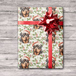 Papier Cadeau Santa Hat Rottweiler Chien Christmas Holly<br><div class="desc">Un portrait d'un beau chien Rottweiler portant un casquette du Père Noël rouge et blanc est la caractéristique du motif sur ce papier d'emballage cadeau de vacances. Le portrait est placé sur un arrière - plan de feuilles verts et de baies rouges. Célébrez Noël comme Rottweiler !</div>