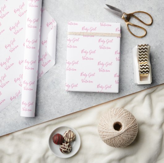 Papier Cadeau Script Fille Bébé Rose Nom Personnalisé (Artisanat)