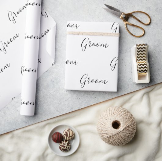 Papier Cadeau Script noir personnalisé Élégant Groom de nom (Artisanat)