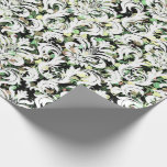 Papier Cadeau Séquin vert Cali Mint blanc Métallé Damas<br><div class="desc">décoré avec une texture en poudre métallique et avec toujours chic ornement damassé fleeceK</div>