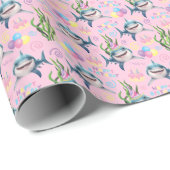 Papier Cadeau Shark Wrapping Paper in Pink (Coin rond)