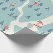 Papier Cadeau Snowboarders and skiers ride in the ski resort. Pe (Coin)