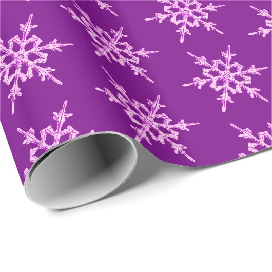 Papier Cadeau Snowflakes, cristaux d'orchidées pâles sur violet (Coin rond)